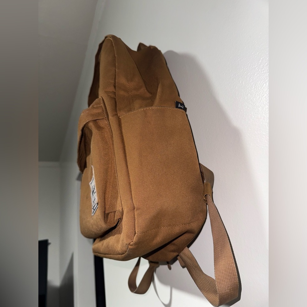 Used Herschel’s Backpack - Picture 3 of 10